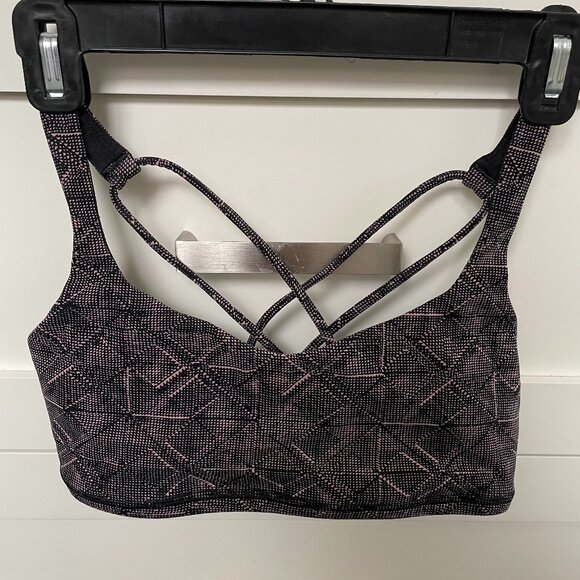 Lululemon Free To Be Bra Lightweight Sports Yoga Workout Black & Pink Sz 6 - Picture 1 of 8